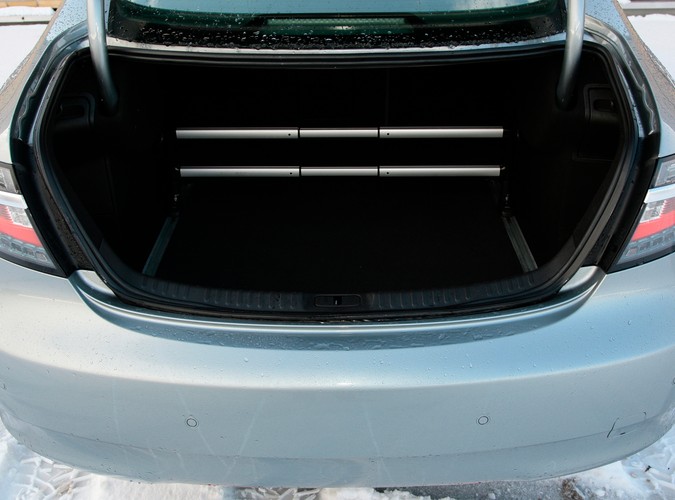 Oto najnowszy Saab 9-5 chwycił kierowców za serce. Tak, tak Polacy zamiast niemieckich gablot wybierają najnowszą limuzynę szwedzkiej marki. Wirus turbo z dnia na dzień atakuje nowe organizmy!