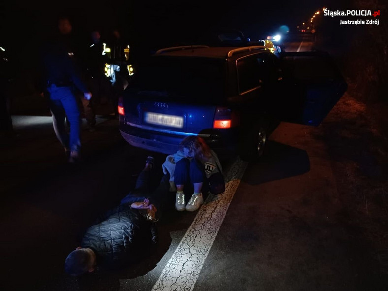 Uciekał Audi przed policją przez kilkanaście km. Ponad 32,5 tys. zł grzywny