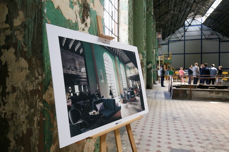 Projekt rewitalizacji obiektów na warszawskim Powiślu j cięgnie się już prawie 10 lat. W 2013 r. projekt przejęła firma Hochtief Development Poland. Teraz znów jest nony inwestor spółka założona przez fundusz inwestycyjny Tristan Capital Partners oraz firmę White Star. 
<br><br>fot. (kru) PAP/Paweł Supernak