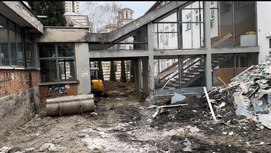 Gimnazija Mladenovac pre rekonstrukcije