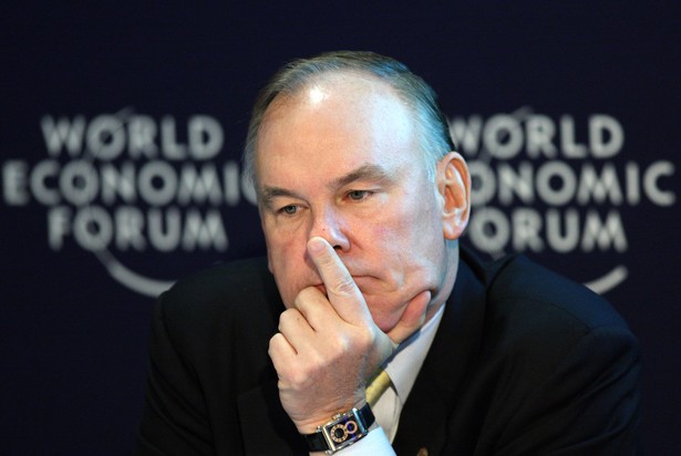 Dennis Nally, prezes PricewaterhouseCoopers International podczas Forum w Davos, 27 stycznia 2011 r.