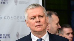 siemoniak apeluje do nawrockiego. chodzi o abw