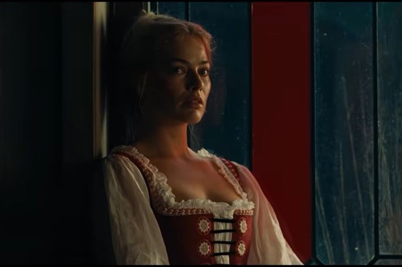 Rediteljka otkrila zašto je Margo Robi imala "izuzetno dlakave pazuhe", ali ih gledaoci nisu videli: Priča o "Orkanskim visovima" i nelagodnim scenama