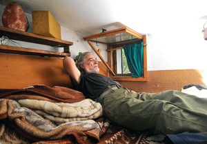 Novi Sad 3661 Dragomir Komanov nesanica insomnija foto Robert Getel