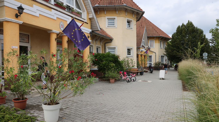 A csendes település ovija előtt kezdődött a balhé /Fotó: Fuszek Gábor