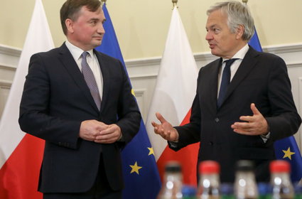 "Financial Times": Bruksela jest gotowa odebrać Polsce ponad 100 mln euro