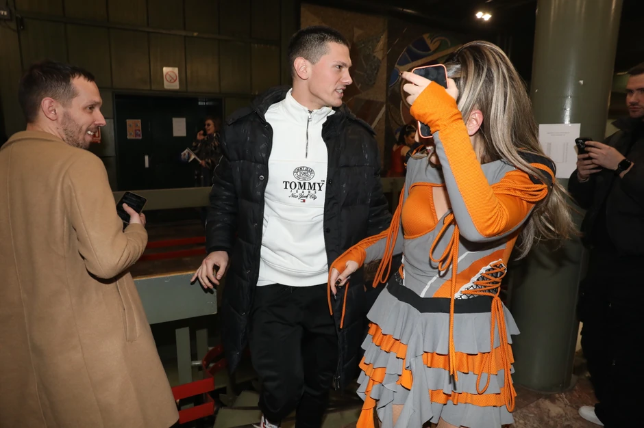 Mimi Mercedez sa dečkom