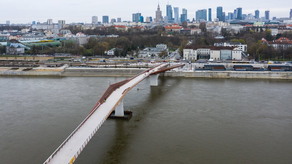 Nowy most pieszo-rowerowy przez Wisłę w Warszawie