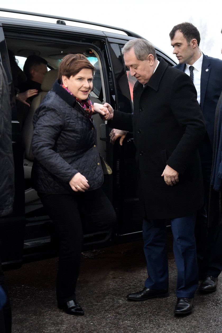 Premier Beata Szydło i minister Henryk Kowalczyk