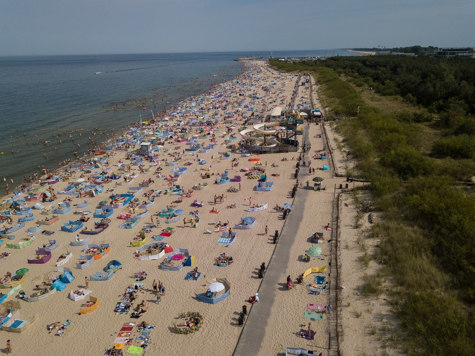 Tłumy we Władysławowie, 08.08.2020 r.