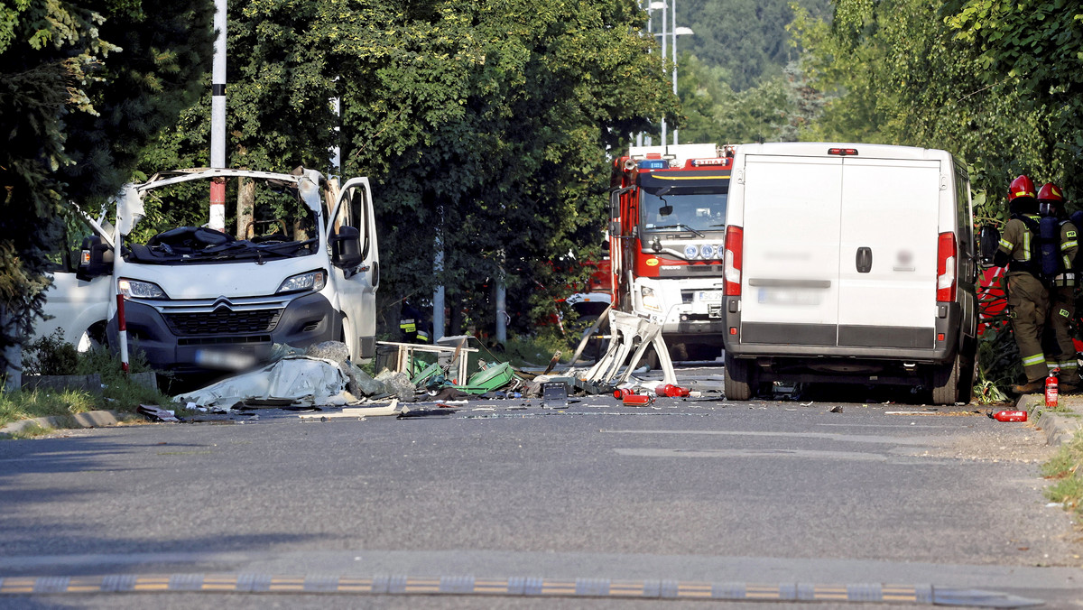 Miejsce wybuchu samochodu dostawczego przy ul. Wrocławskiej w Częstochowie