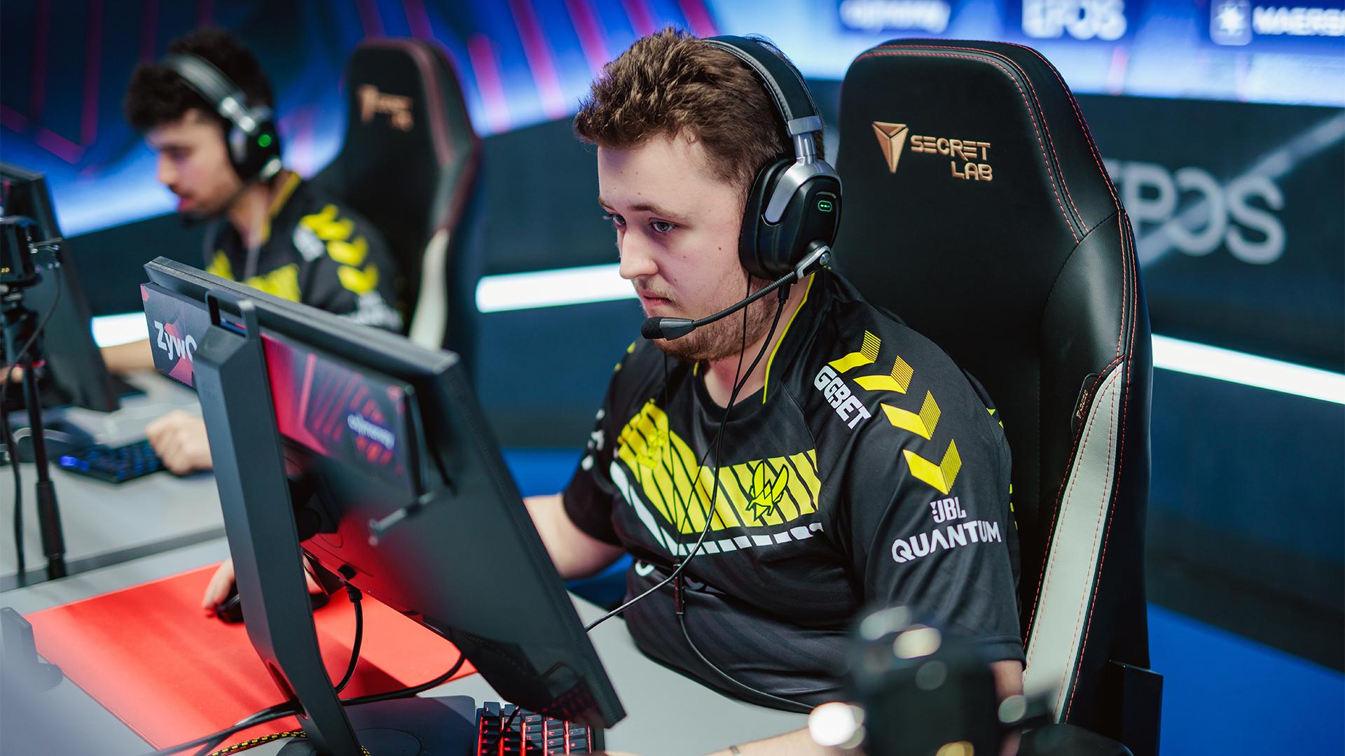 ZywOo.