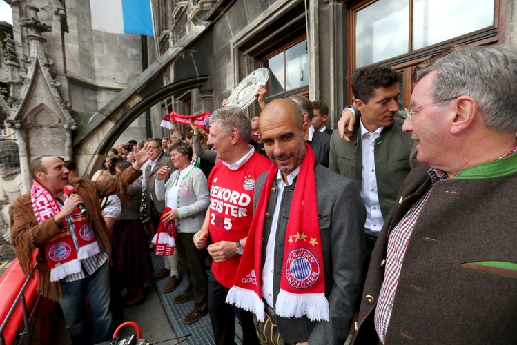 Tak Robert Lewandowski z kolegami z Bayernu świętował mistrzowski tytuł