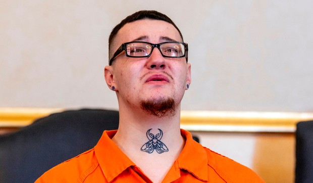  Džejms Šira 