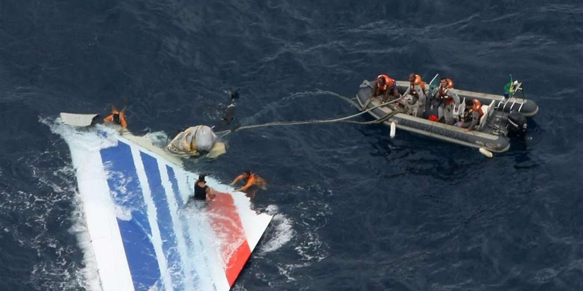 Nie wydobędą ciał Polaków z dna oceanu