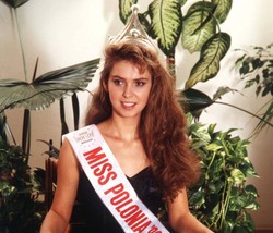 Ewa Wachowicz została Miss Polonia 1992. Podczas wyborów wywołała skandal [WIDEO]