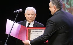 Zaskoczenie? Jarosław Kaczyński Człowiekiem Roku "Gazety Polskiej". Andrzej Duda też Człowiekiem Roku