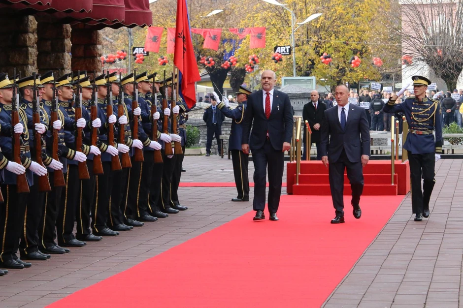 Edi Rama, Ramuš Haradinaj, Peć