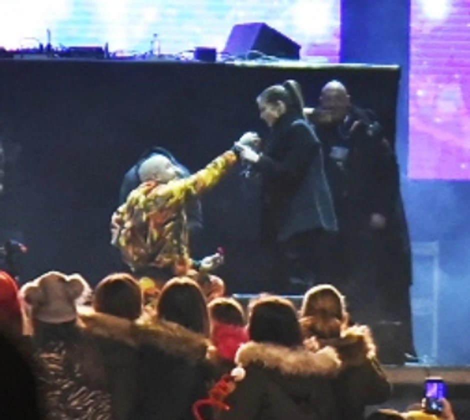 Trenutak prosidbe na bini