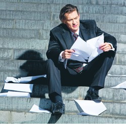 Język pism urzędniczych jest tak skomplikowany, że utrudnia prowadzenie biznesu