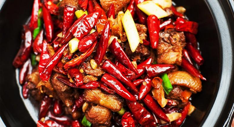 spicy food helps burn calories