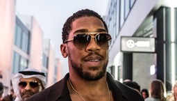 Anthony Joshua opuścił szpital. Do zdrowia będzie dochodził w domu