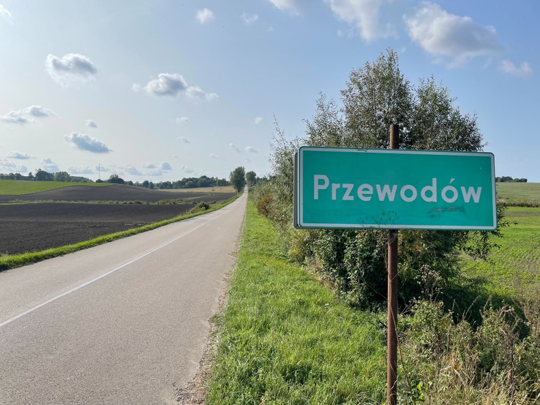 Wjazd do Przewodowa