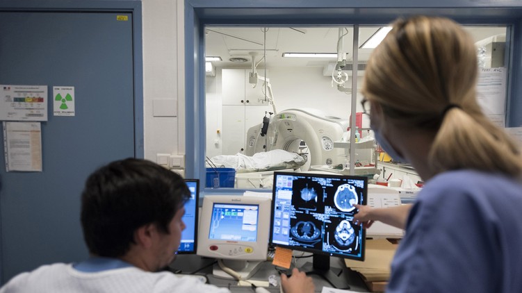 koponya MRI craniális MRI vizsgálat leírás
