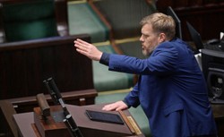 Spięcie Sośnierza z Zandbergiem. "Czerwony komunista" kontra "polityczne pacynki z brunatnych ław [WIDEO]