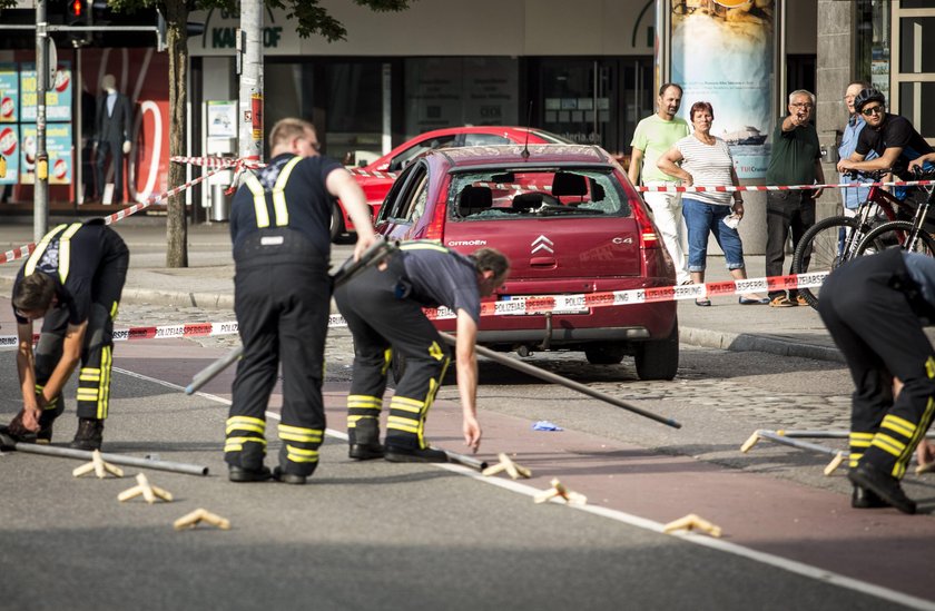 Reutlingen: Mężczyzna rzucił się z maczetą na ludzi