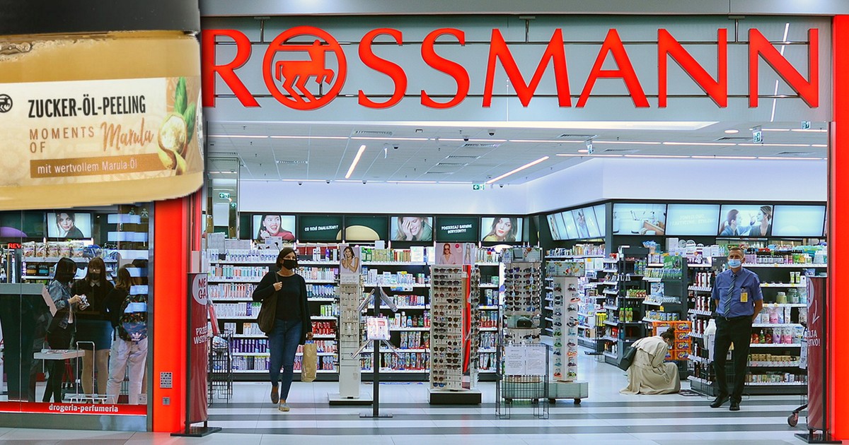 Luksusowa skóra za grosze? Ten kosmetyk z Rossmanna to objawienie!