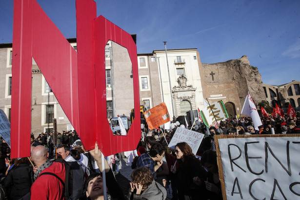 Włoska lewica ma dość zastoju gospodarczego i zamierza dać temu wyraz w referendum