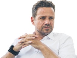 Trzaskowski: Najbardziej znani samorządowcy będą musieli wziąć udział w wyborach do Sejmu, by zwiększyć szanse opozycji [WYWIAD]