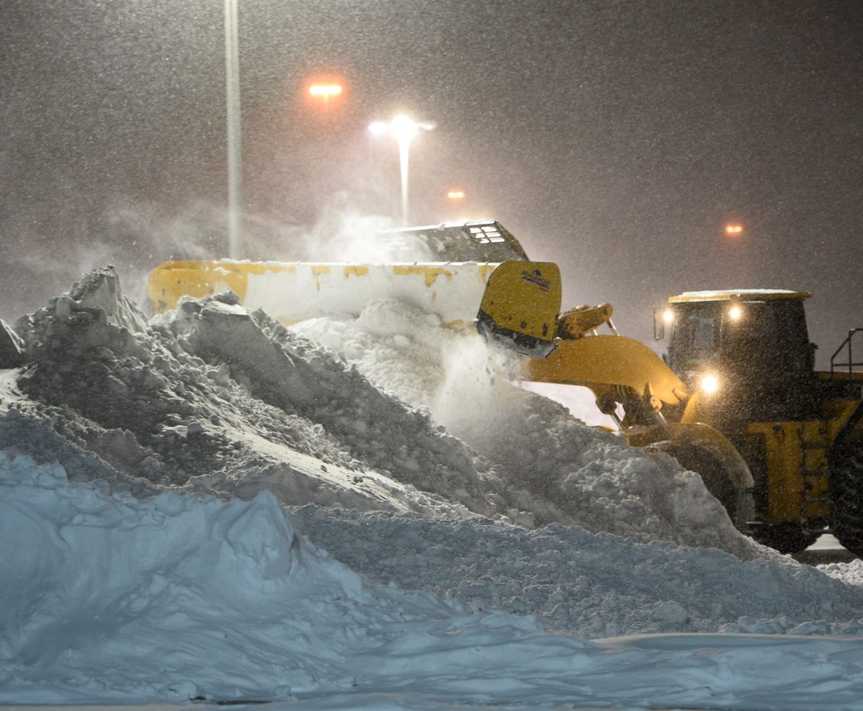 USA SNOWSTORM (Winter Storm in New England)