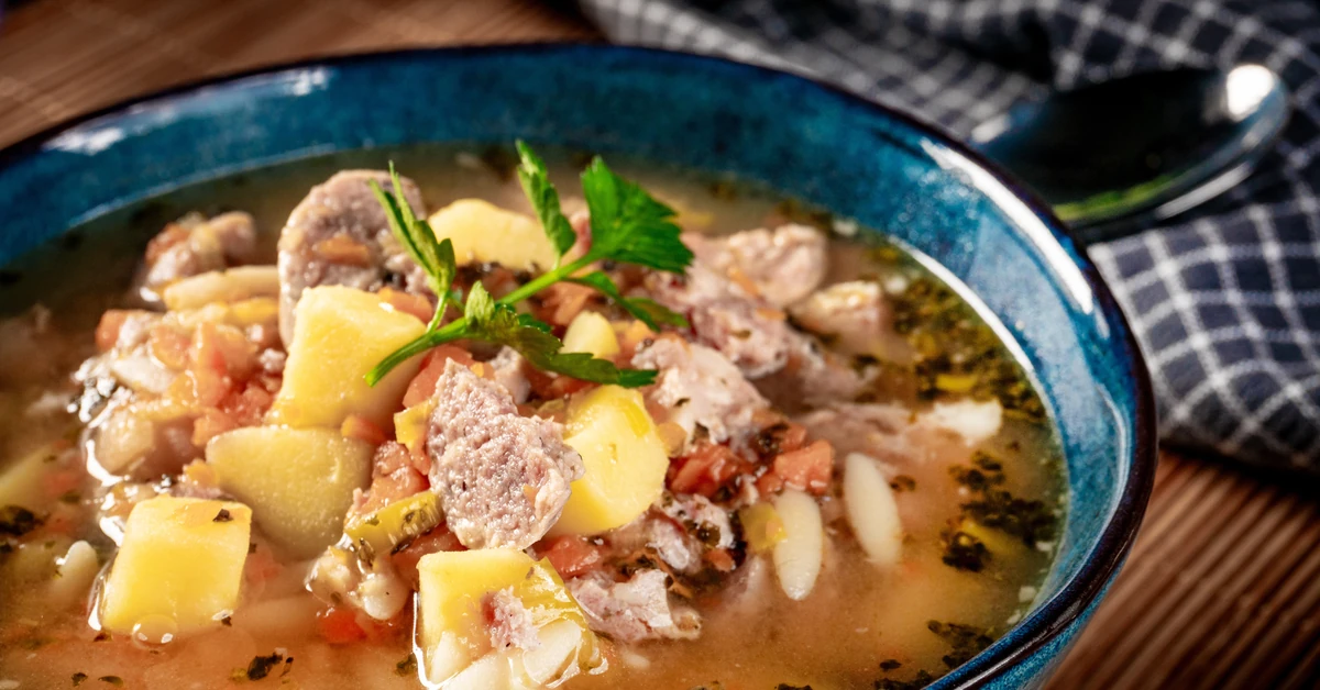 Pyszny obiad na poniedziałek. Podajemy przepis, Ty gotujesz. Forszmak lubelski, sycący i gęsty