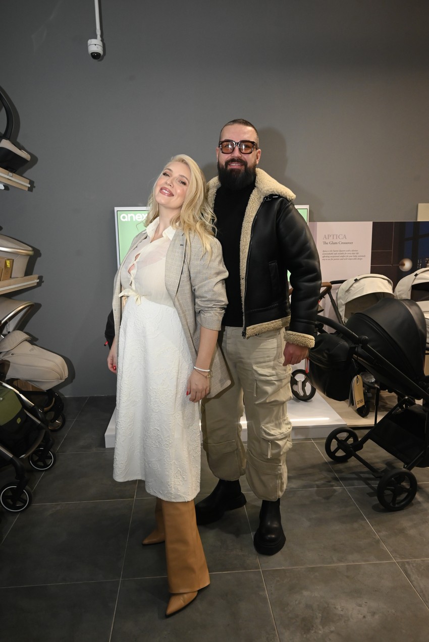 Nikolina Kovač blista u trudnoći, uz nju Saša Kapor