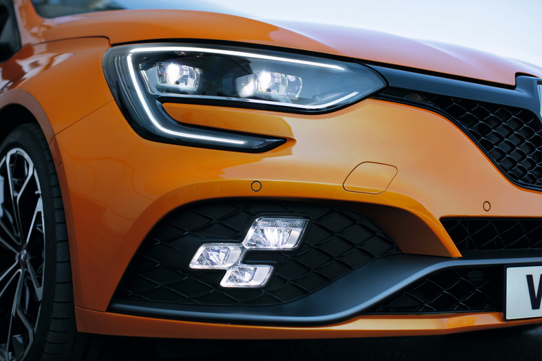 Nowe Renault Megane RS - namiesza w stawce