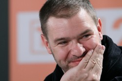 Karolak grozi dziennikarzowi: J... mu, że się gnój nie pozbiera