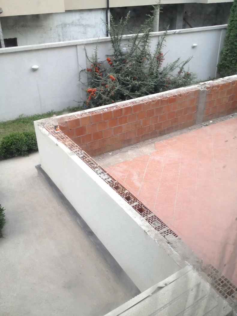 ...i na kraju sam morao da ga sruši