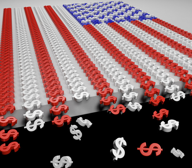 Flaga USA i spadające dolary, fot. A pyro Design