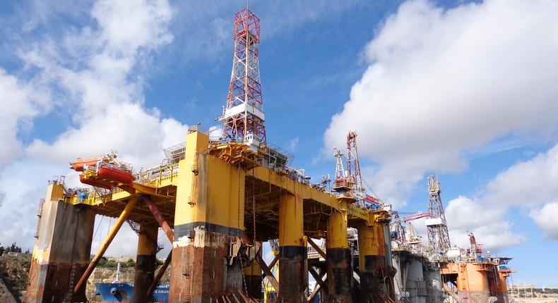 Three oil and gas rigs owned by Transocean Ltd sit idle in the Grand Harbor in Valletta, Malta October 22, 2015.REUTERS/Balazs Koranyi