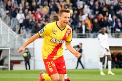 Lens znów zwycięskie, kolejny gol Frankowskiego [WIDEO]