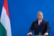 Viktor Orban straszy wojną. "To, jaki rząd wybierzemy, będzie naszym losem w czasie wojny"