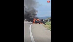 Automobil se zapalio kod Niša