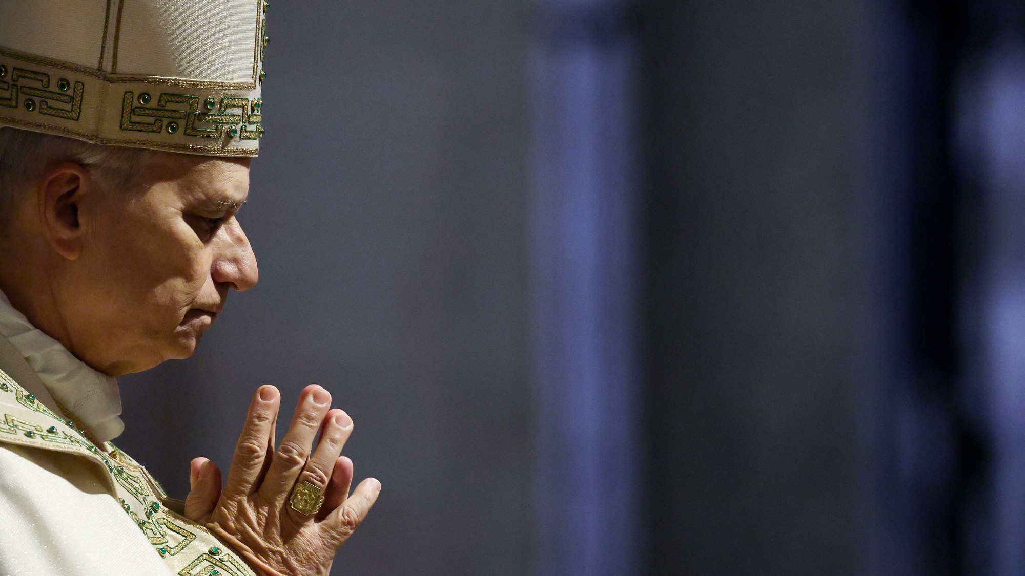 Pápež Lev XIV. sleduje situáciu vo svete.
