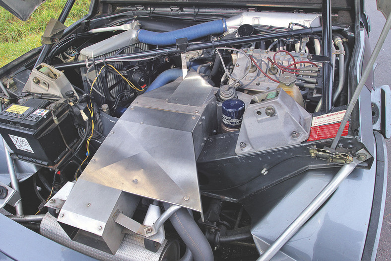 Peugeot 205 Turbo 16 - francuski potwór