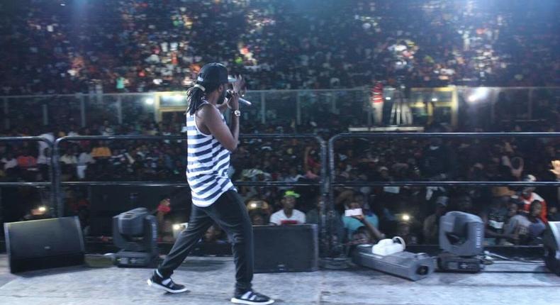 Paa Kwasi of Dobble thrills fans at Baba Yara Stadium