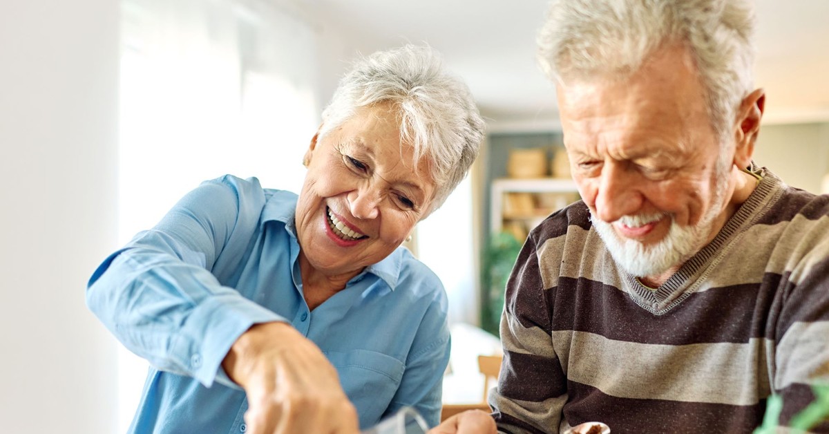 Emerytura czerwcowa 2026 – przeliczenie ZUS i waloryzacja 5,3 proc. od 1 marca. Kto dostanie dwie podwyżki i o ile wzrośnie świadczenie?