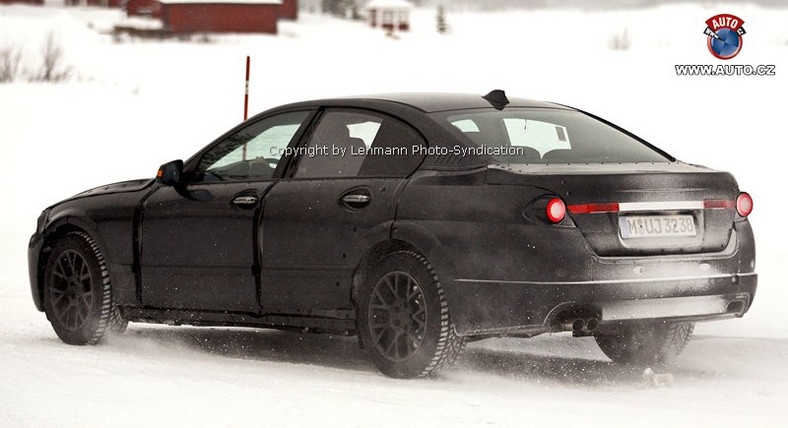 Zdjęcia szpiegowskie: nowe BMW seria 5 (F10) - pierwsze zdjęcia