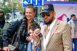 Nowe auto Krzysztofa Rutkowskiego. Tak wygląda jego "gwiazdkowy prezent" [FOTO]